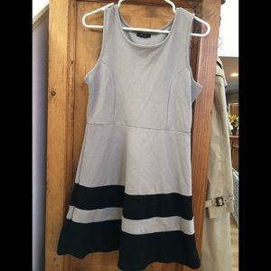 Tan & Black FLATTERING dress